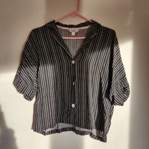 🌸Nicole Miller New York black and white striped button down top Size S